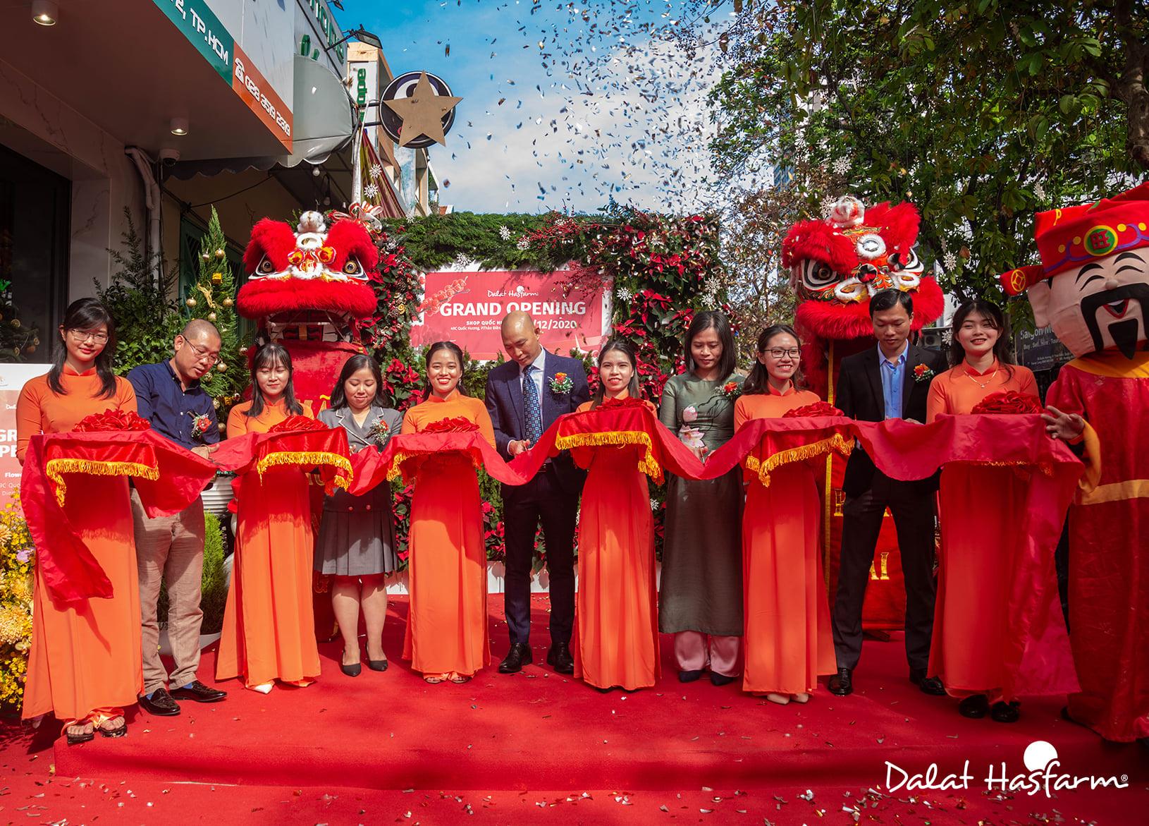 Dalat Hasfarm khai trương cửa hàng mới tại Quận 2