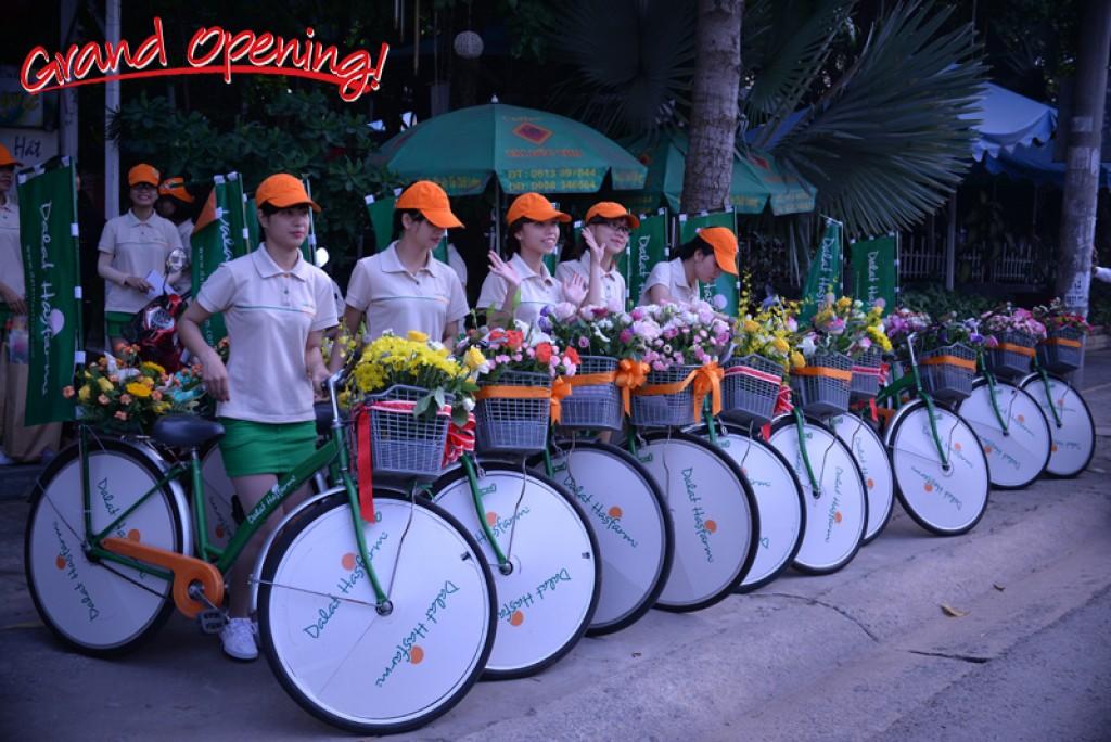 TCBC - Dalat Hasfarm khai trương của hàng hoa tươi tại Biên Hoà